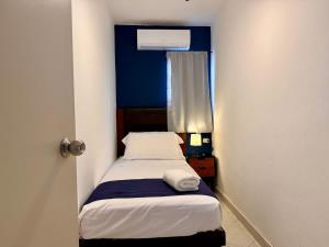 Comodo y brillante alojamiento para 5