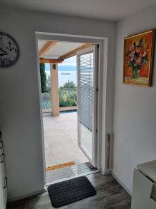 Luna's Seaview Residence - Ankaran 