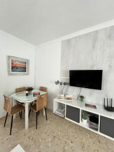 Tu ático ideal Terraza, Centro y Playa a pie