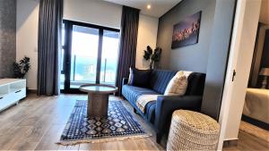 Oceans Apartments Balcony Suites in the Radisson Blu Hotel Building Tower,Durban,Umhlanga