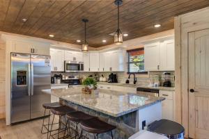 Summit View By Avada Properties