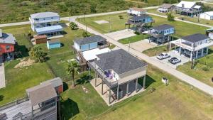 Welcome To Sarenity a 3Bd 2Bth home in Crystal Beach, Tx