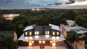 Full Duplex ATX Modern Creekside Retreat 2 Pools