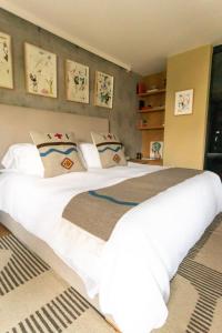 Artistic Retreat in Roma Norte Design and Comfort