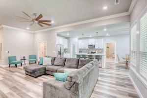 Bike-Friendly Retreat with Fenced Yard & Trails