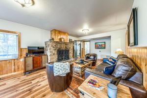 Ridgeview Heritage Cabin - Majestic Views