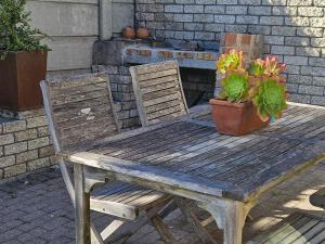 #2 Coral Cottage 2-Bed