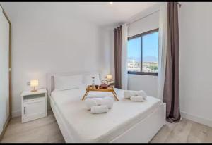 Sunset Paraiso Retreat