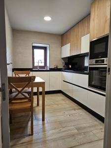 Mural del Castillo II, La Alberca