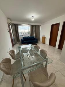 departamento en ingleses, dos dormitorios mas livign comedor etc