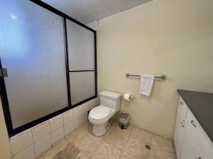 ParkViewQuito La Carolina Airport Pickup and Tours