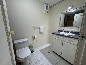 ParkViewQuito La Carolina Airport Pickup and Tours