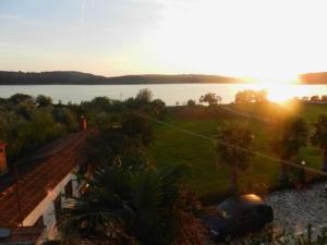 Apartments and Rooms Ana