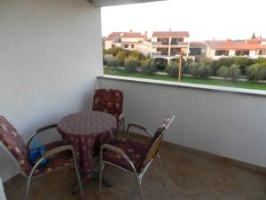 Apartments and Rooms Ana