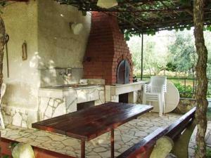 Apartments and Rooms Ana