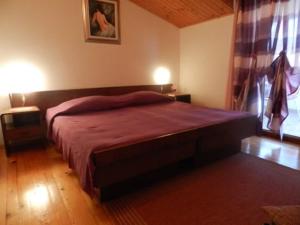 Apartments and Rooms Ana