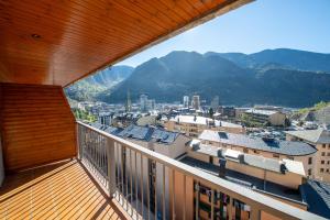 Barthe Holidays I Apartamento céntrico en Escaldes 4PAX I Ideal parejas, Terraza y confort I Manhattan