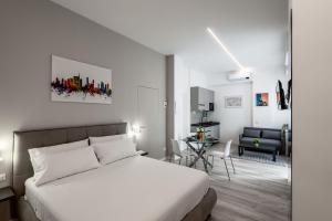 StayEasy Crivelli - Stylish Studio, Duomo walking