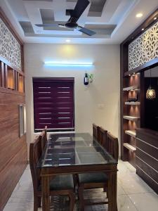 Spacious, Sweet home in town,