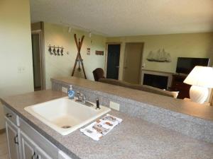 Snowshoe Sanctuary at Summit Village