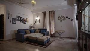 Lovey studio artistic vibe