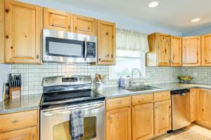 Pool and Stunning Water Views Kent Island Home!