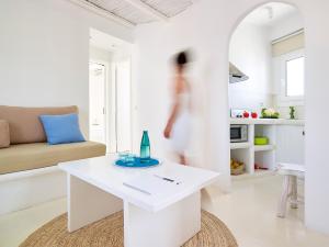 Delmar Apartments & Suites Milos Milos Greece