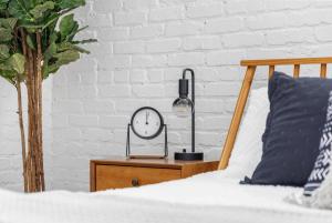 Stay in heart of Johnson CityUrban Loft *