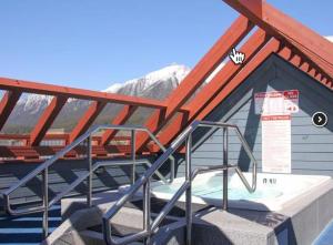 Bluebird - Spacious Luxury Shared Rooftop Hot Tub