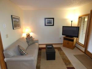 Playing Hookie at Schuss