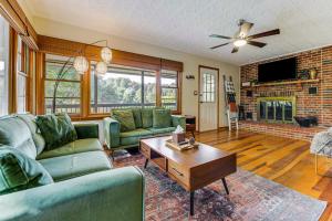 Sylva Riverfront Cabin Near WCU Pet-Friendly!