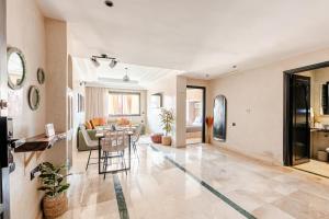 Calme & moderne - Piscine - Balcon - 2 SDB