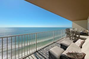 Crystal Shores West Unit 1402