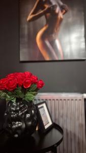 POLE DANCE Apartment Lalka Miłości