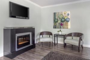 Dannys Suites, SureStay Collection by Best Western