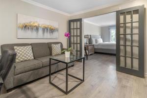 Dannys Suites, SureStay Collection by Best Western