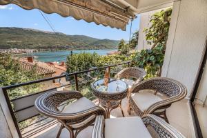 Hot Tub, Lake View, Old Town, Balcony, Parking APT