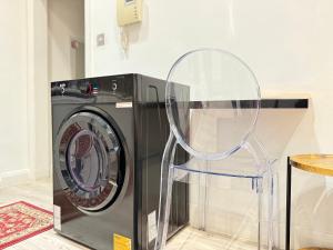 The Regent - Entire Studio in Central London - Prime Location