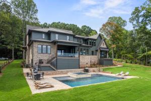 The Retreat at Sunrise Cove