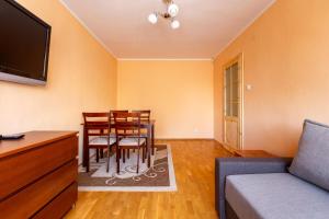 Cieszyńskiego Seaside Apartment by BookingHost