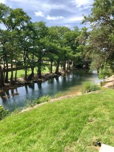 The White House on the Horseshoe