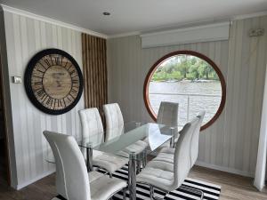 Lilla Privát Lakóhajó Tokaj