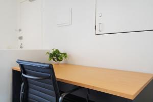 Central 1-Bedroom Apartment with City Views