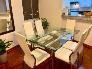 Cozy and Centric Flat with Great View and Parking