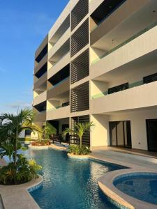 Loft de lujo con 9 albercas y vistas al campo de golf