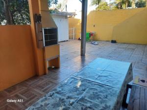 Apartamento térreo fundos