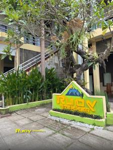 Rudy Trekker Guest House