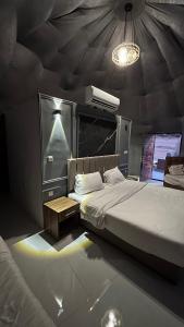 RUM FLORAA LUXURY CAMp
