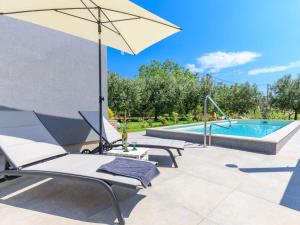 1-bedroom holiday home