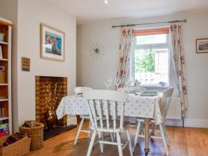 Pebble Cottage